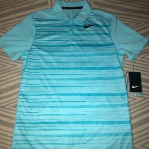 NWT Boys Med Nike Short Sleeve Polo Golf Shirt